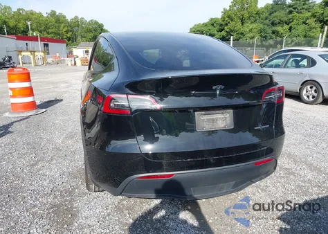 2023 Tesla Model Y Awd/Long Range Dual Motor All-Wheel Drive из США, поврежденный, VIN 7SAYGDEE7PF825882